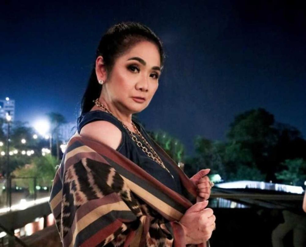 Penyanyi Vina Panduwinata.