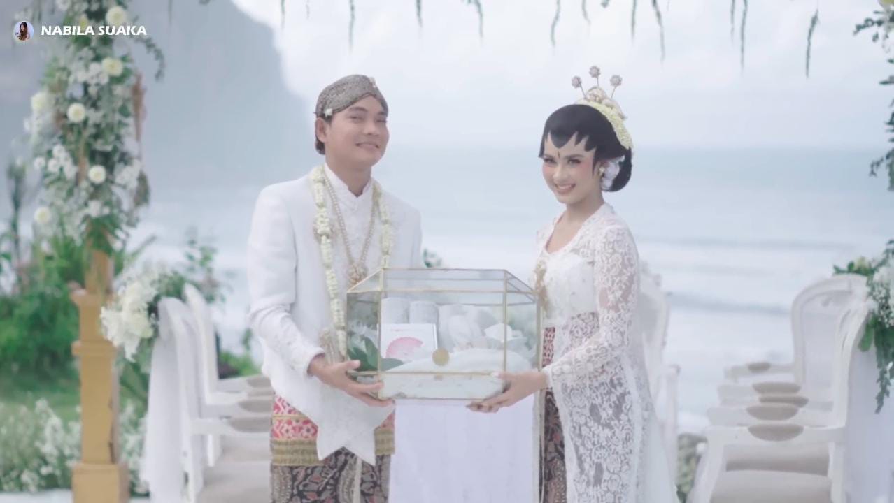 Tri Suaka dan Nabila Maharani menikah.