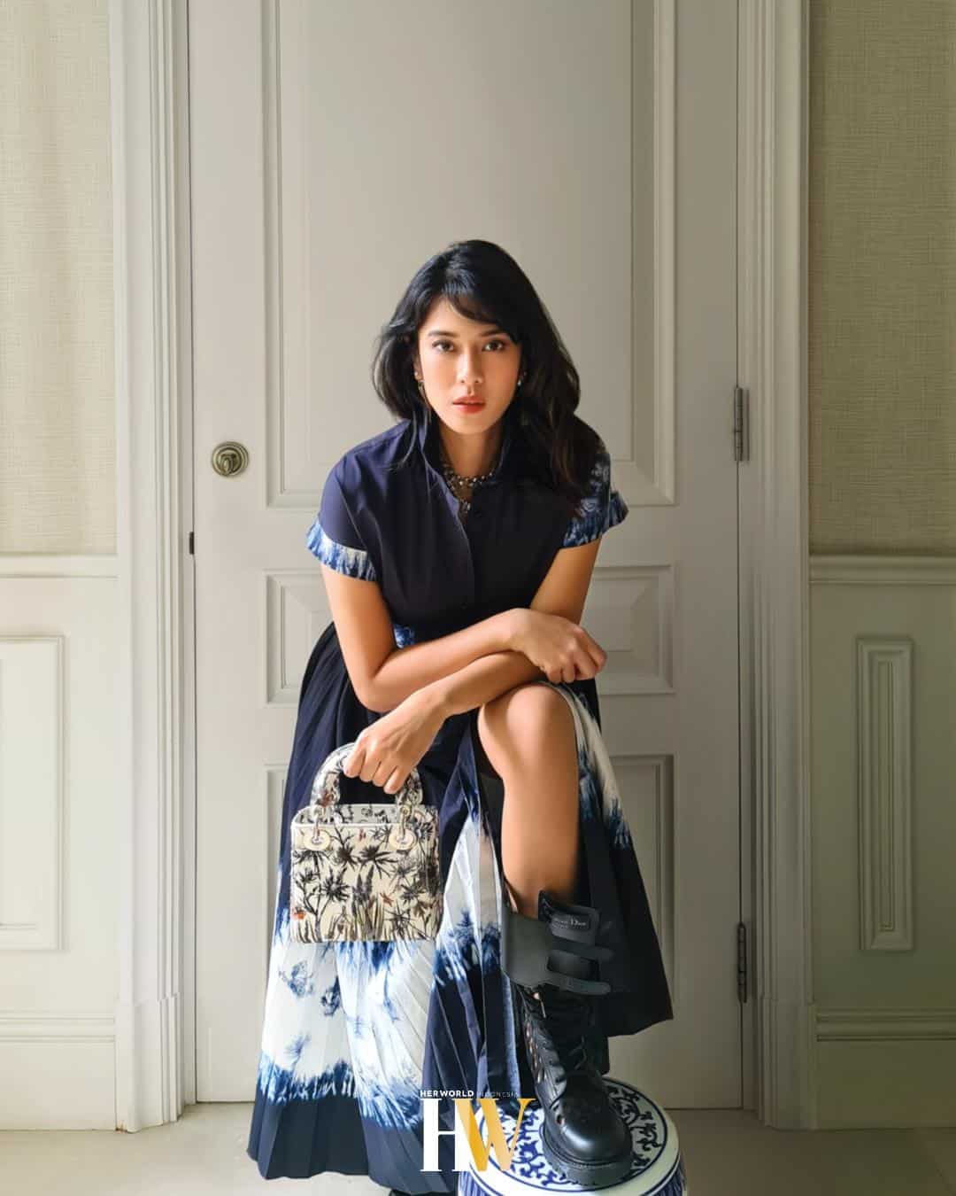 Dian Sastro.