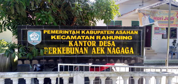 Kantor Desa Perkebunan Aek Nagaga.