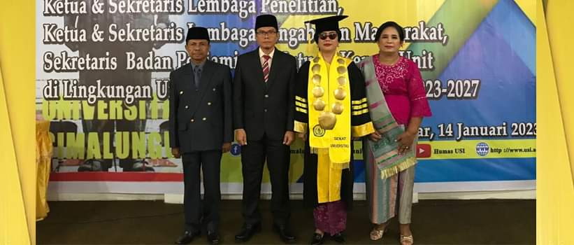 Rektor USI Sarintan E Damanik dan jajaran Wakil Rektor I, II, dan III. (Foto: Dok)
