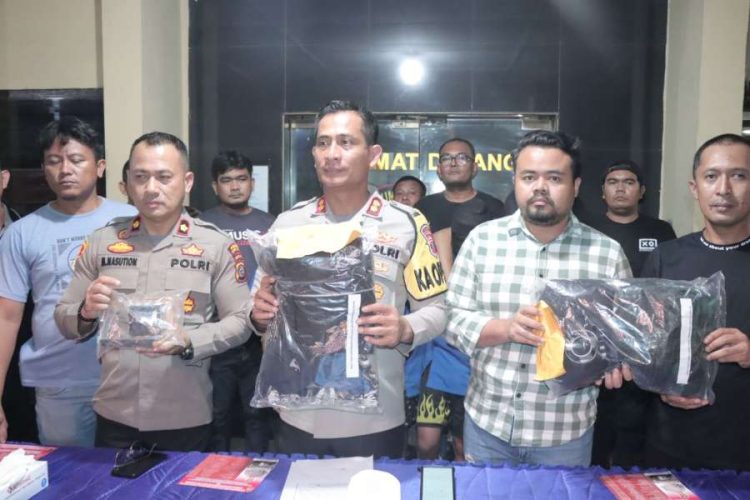 Empat tersangka pelaku pencurian sepedamotor di Polsek Belawan. (Foto: Dok Polsek Belawan)