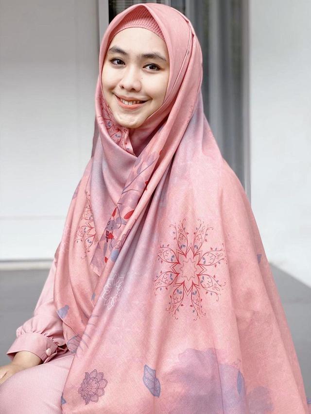 Oki Setiana Dewi.
