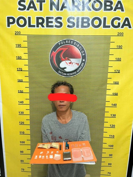Tersangka diamankan di Mapolres Sibolga.
