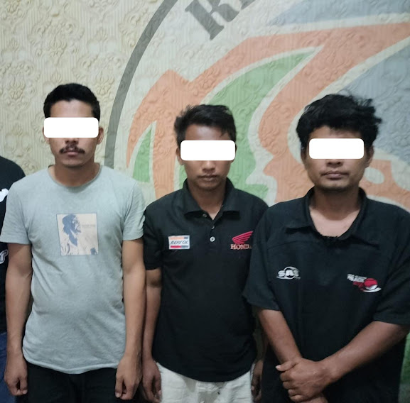 Ketiga pelaku tindak pidana Narkoba saat diamankan Polsek Bilah Hilir.