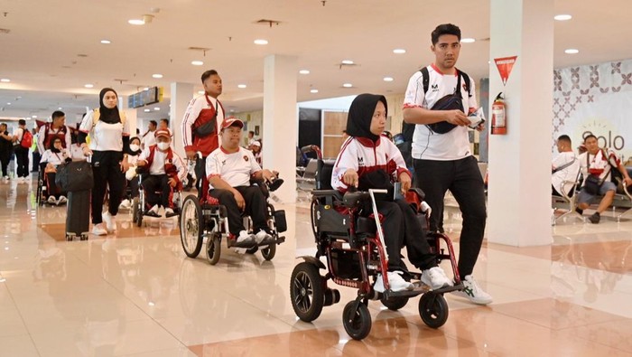 Kontingen Indonesia berangkat ke Cina.