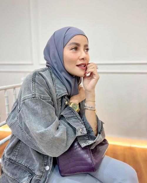 Olla Ramlan.