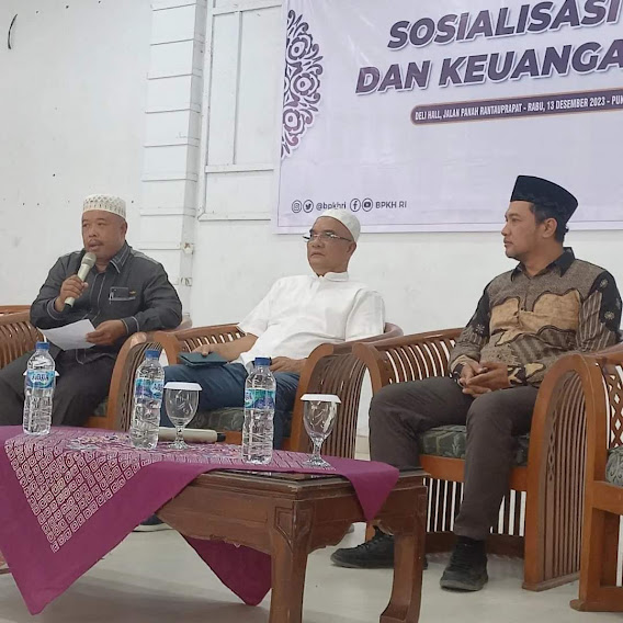 Marwan Dasopang di acara Sosialisasi Badan Penyelenggara Ibadah Haji (BPIH) dan Keuangan Haji di Rantaupapat. (Foto: Budi/MetroDaily)