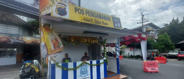 Pospam di Kota Pematang Siantar yang didirikan PT STTC untuk mendukung kinerja petugas kepolisian dalam pengamanan arus balik dan mudik natal dan tahun baru.
