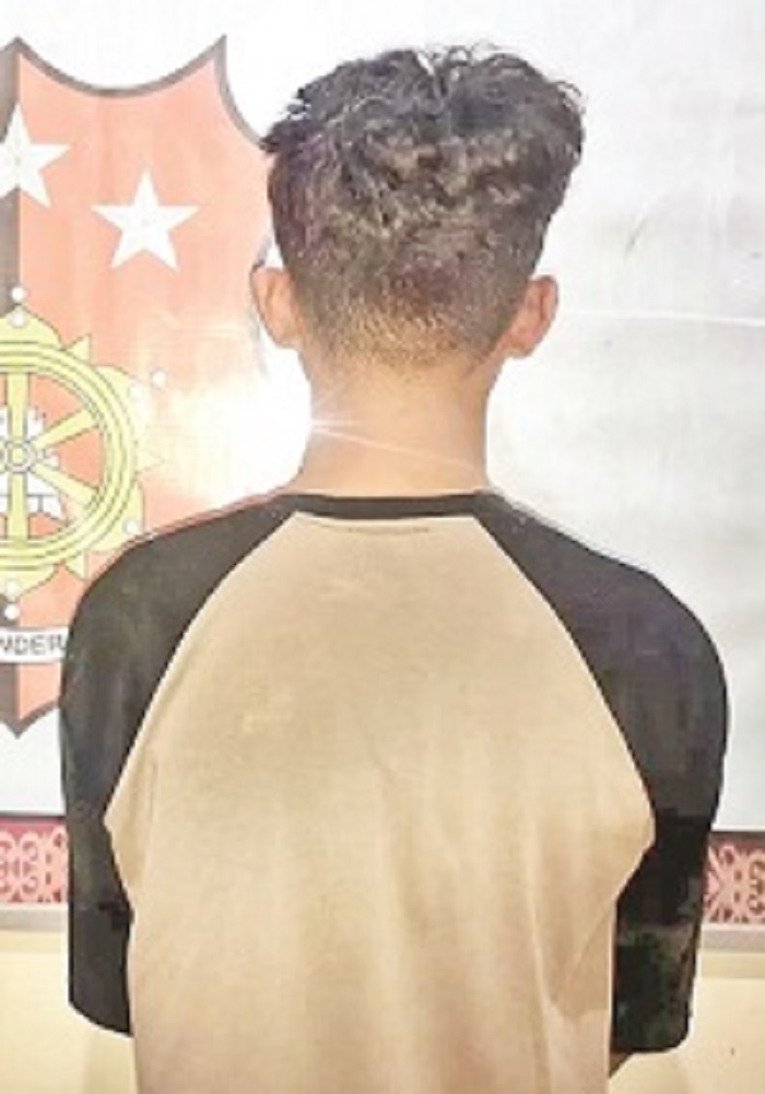 Tersangka J menjalani proses hukum di Polres PPU.