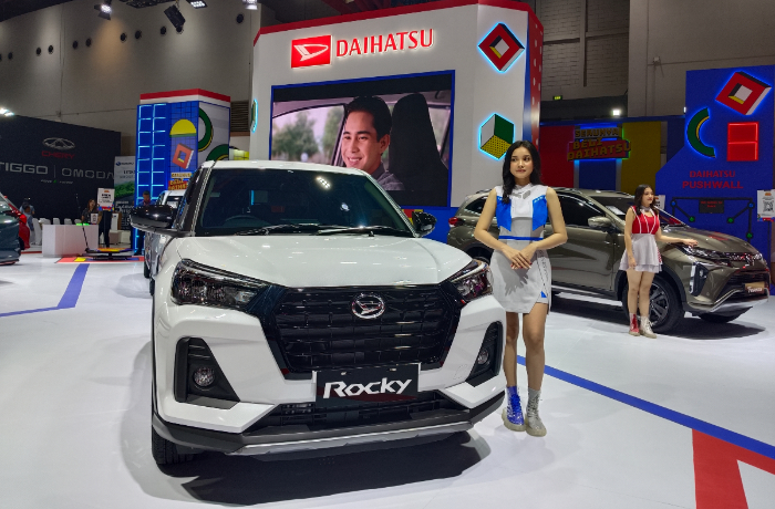 DAIHATSU ROCKY: SUV Stylish dengan teknologi terkini