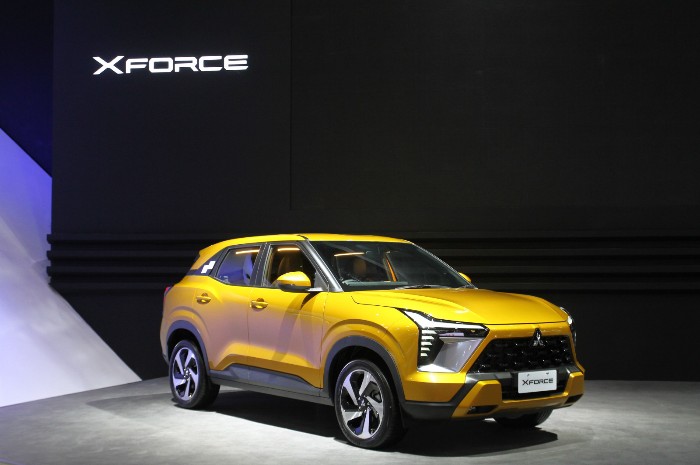 XFORCE : New compact SUV Mitsubishi Xforce menjadi tiga model Mitsubishi yang mendominasi penjualan Mitsubishi di gelaran IIMS 2024.