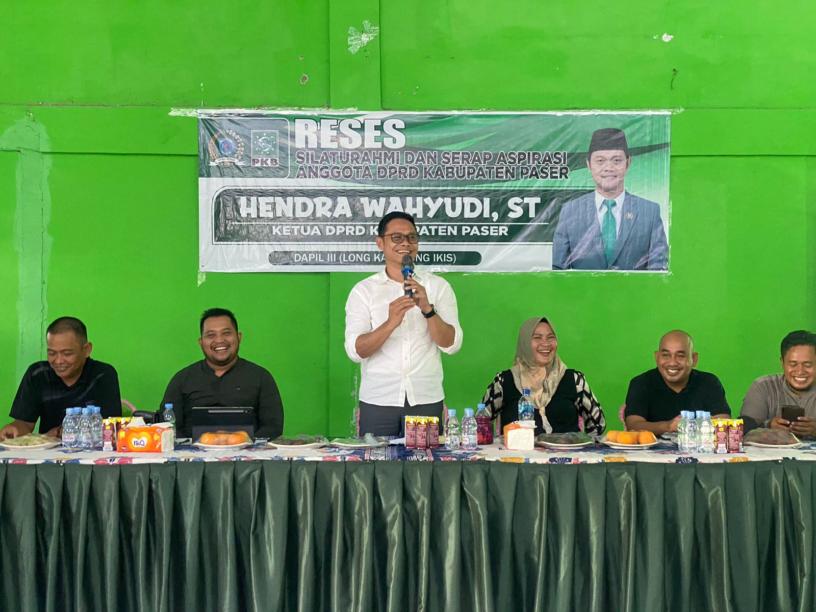 SERAP ASPIRASI: Ketua DPRD Paser Hendra Wahyudi melaksanakan reses di dapil Long Ikis dan Long Kali pada 19&ndash;25 Februari 2024.