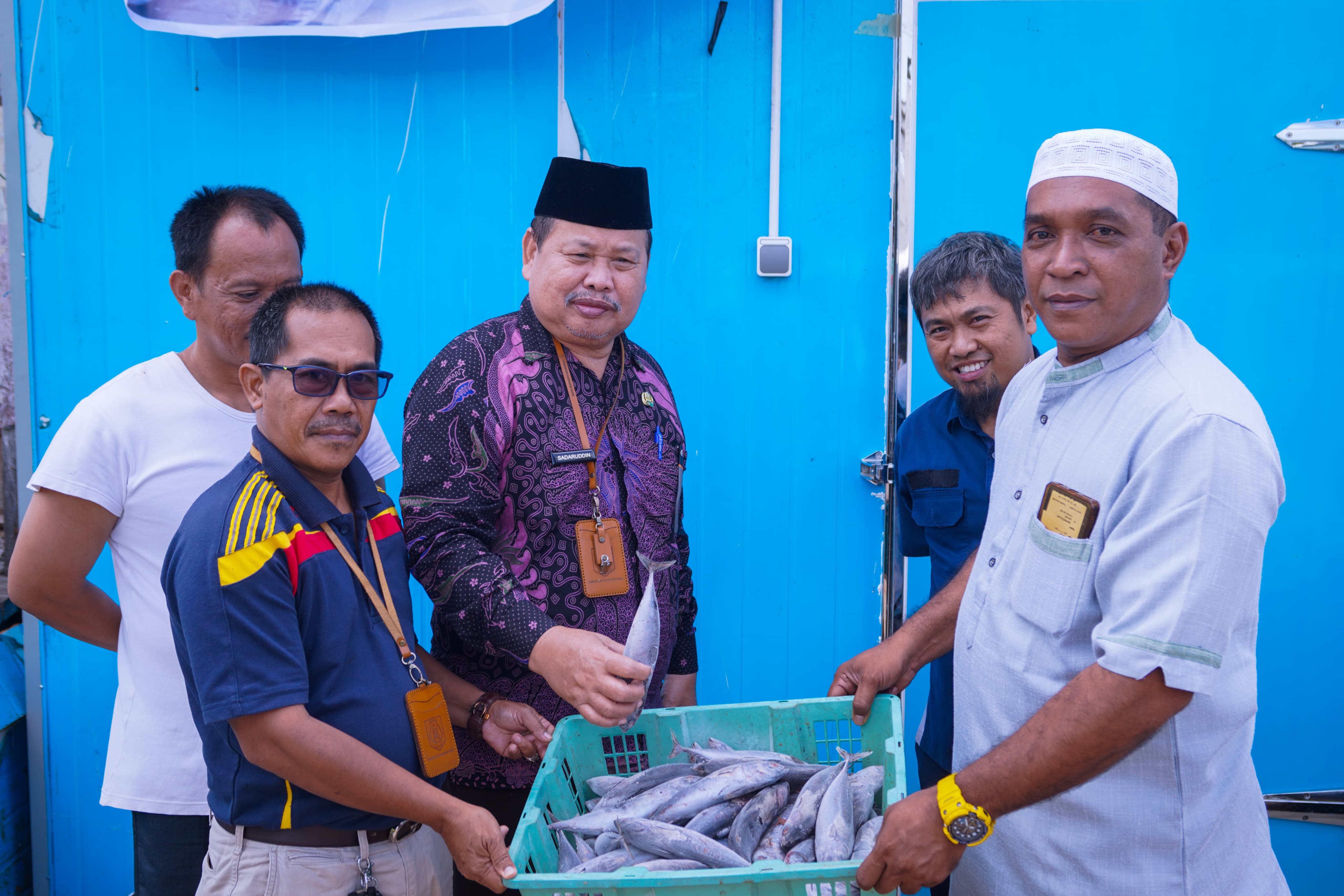 PENDINGINAN: Pendingin ruangan besar telah dibangun Dinas Perikanan Paser untuk nelayan di Desa Lori, Kecamatan Tanjung Harapan.