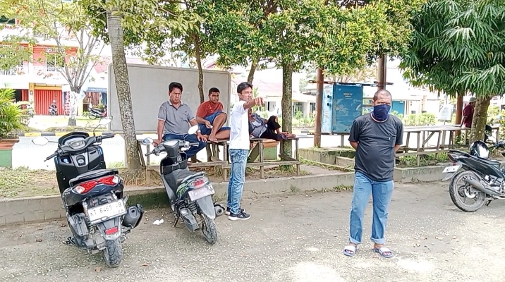 DUKUNG: Sejumlah ojek di Terminal Penajam, PPU yang sedang menunggu penumpang.