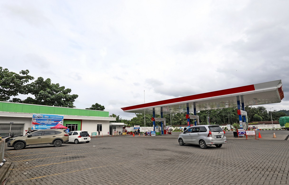 ADA LOKASI KULINER: SPBU Garahan, Silo, Kabupaten Jember yang bisa menjadi persinggahan bagi para pengendara.