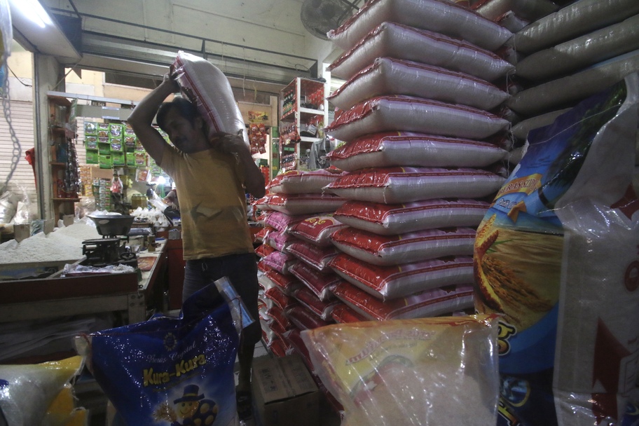PENUHI KEBUTUHAN: Keperluan pangan terutama beras tahun ini diperkirakan cukup tinggi. Mengingat Balikpapan akan menjadi tuan rumah sejumlah kegiatan berskala nasional dan event di IKN.