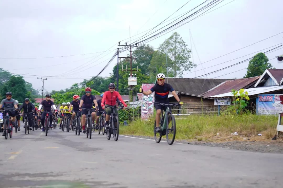AGENDA: Suasana apel komandan satuan tersebar Kodam VI/Mulawaran yang digelar di Batu Licin, Kalimantan Selatan.