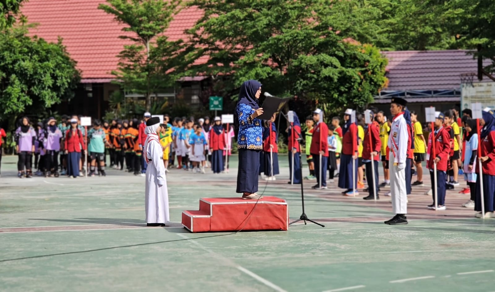 WADAH KEMBANGKAN BAKAT PELAJAR : Kejuaraan bola tangan bertajuk Spansa Cup se-Balikpapan resmi terlaksana di Lapangan SMPN 1 Balikpapan, Sabtu (1/6).