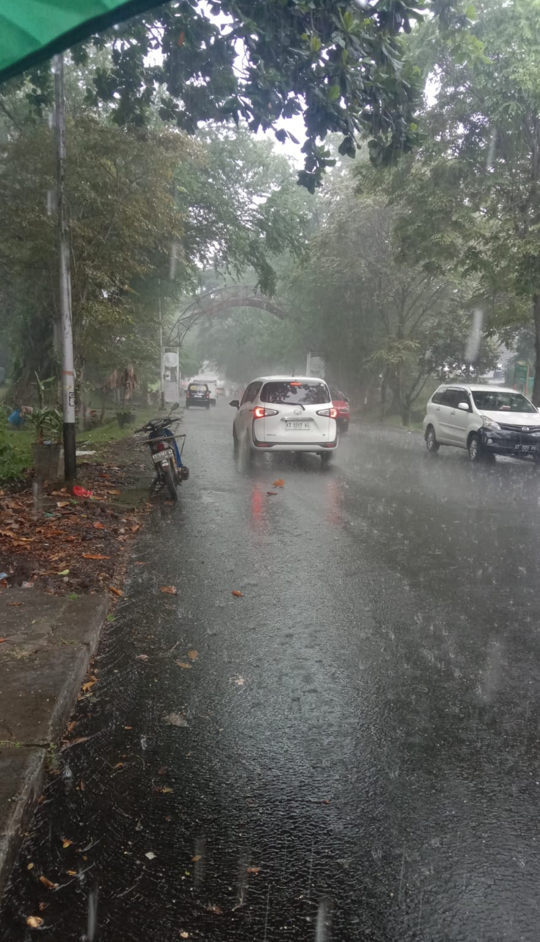 TETAP WASPADA : Kota Balikpapan diprakirakan mengalami hujan deras pada 4 hingga 6 Juli 2024. (FOTO: IST)