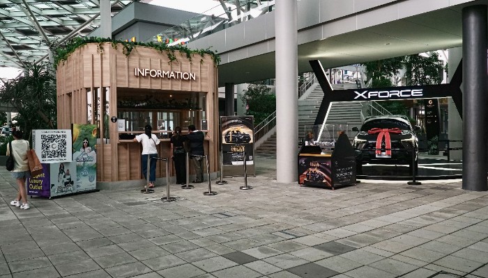 Pameran spesial Mitsubishi Xforce di The Grand Outlet - East Jakarta, Karawang, sebuah Mall Outlet Premium, yang berlokasi di Karawang, Jawa Barat