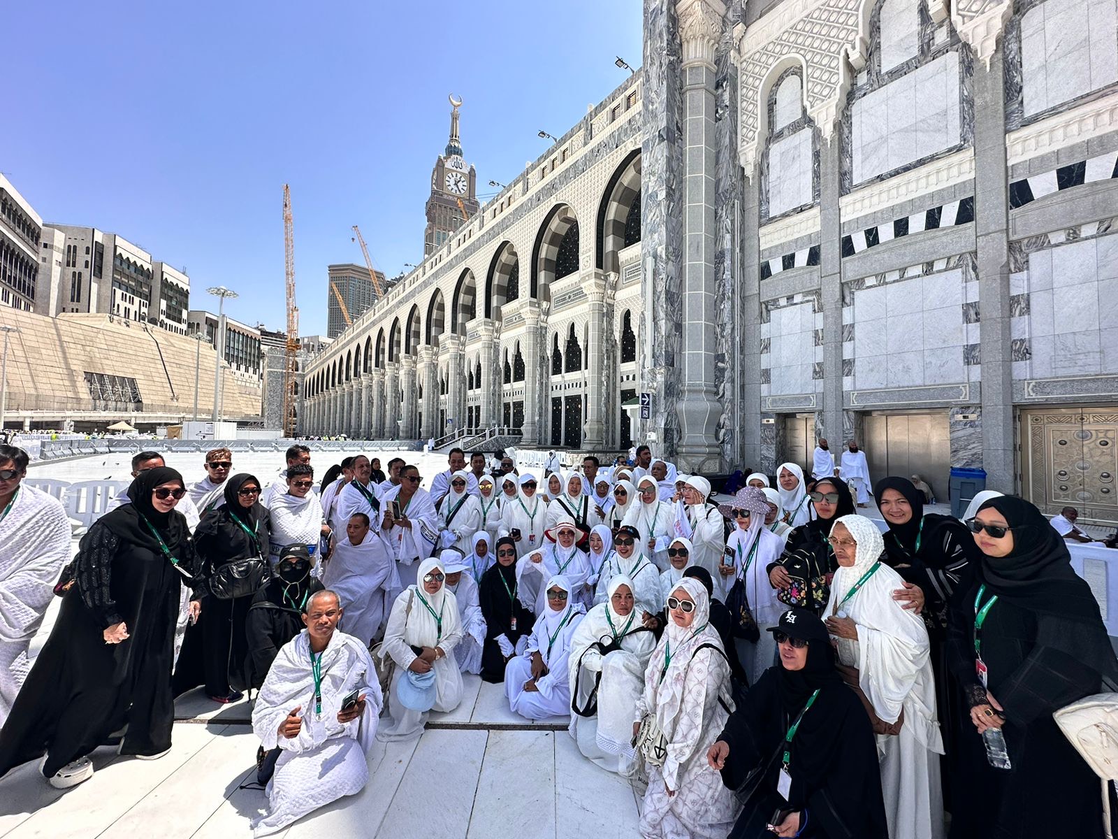 PELAYANAN TERBAIK: Para jamaah haji plus dari Ezkia Baronah Abadi Tour & Travel mendapatkan pelayanan terbaik.