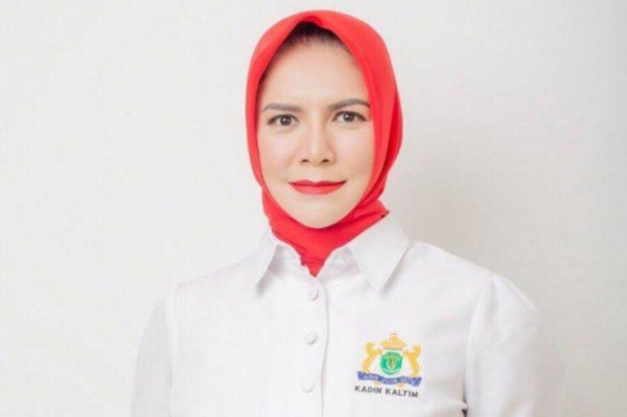 Dayang Donna Faroek