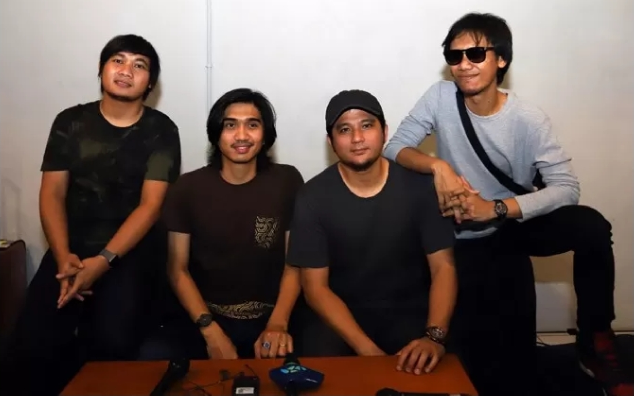PERSIAPAN: Sheila on 7 akan menggelar konser di Stadion Utama Palaran, besok, 27 Juli 2024.