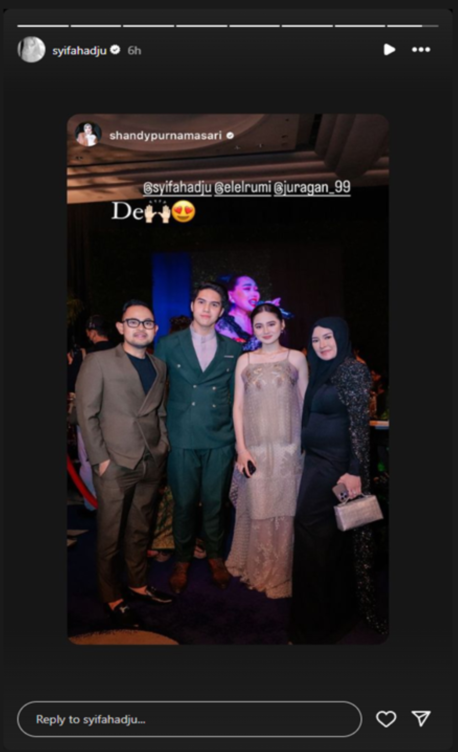 El Rumi dan Syifa Hadju memposting ulang unggahan Shandy Purnamasari.