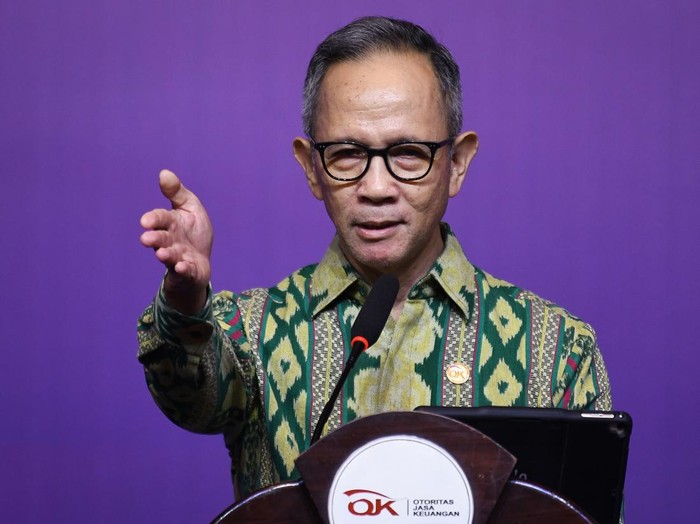Ketua Dewan Komisioner Otoritas Jasa Keuangan (OJK) Mahendra Siregar.