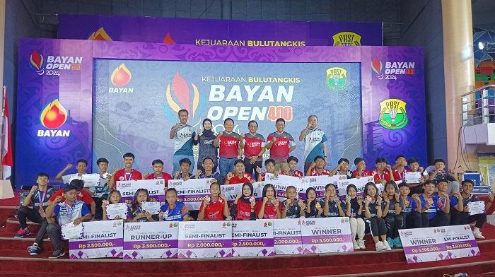 TUNTAS: Apresiasi suksesnya kejuaraan bulu tangkis Bayan Open 400 di BSCC Dome Balikpapan.