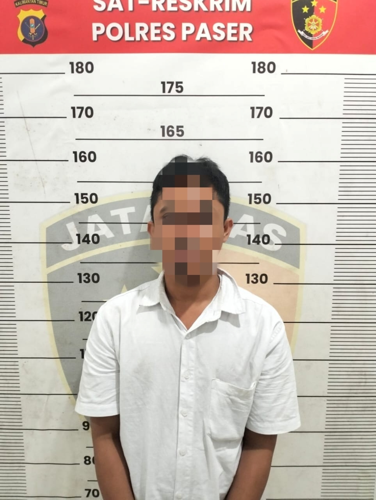 MENCURI: Pelaku pencuri emas di Kandilo Plaza Kecamatan Tanah Grogot yang diamankan Polres Paser.