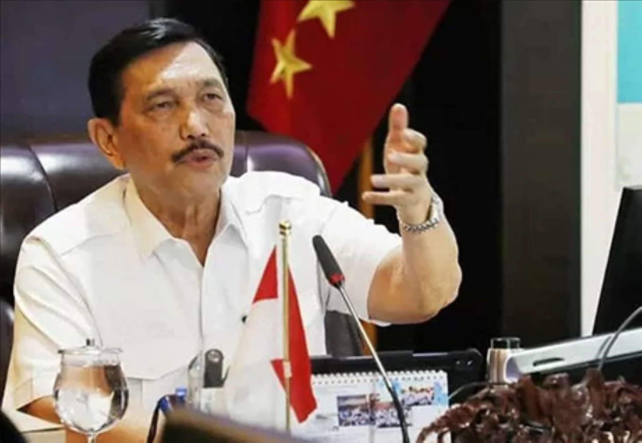 Menko Marves Luhut Binsar Pandjaitan ungkapkan tanggal pengumuman dan pelantikan kabinet Prabowo- Subianto dan Gibran Rakabuming Raka.