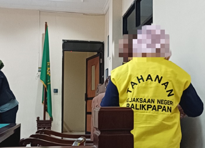 BERSALAH: Majelis hakim jatuhkan vonis penjara selama 4 tahun kepada notaris Balikpapan.
