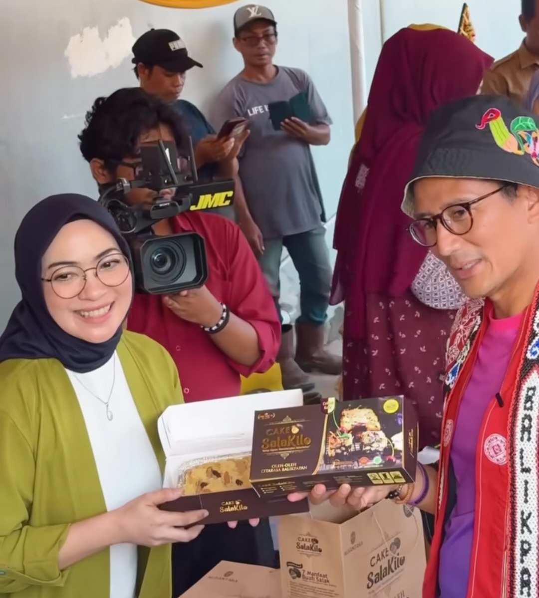 ANTUSIAS: Pelaku ekraf bertemu dengan Menparekraf Sandiaga. Mereka menyampaikan aspirasi kepada menteri secara langsung. (Ist)