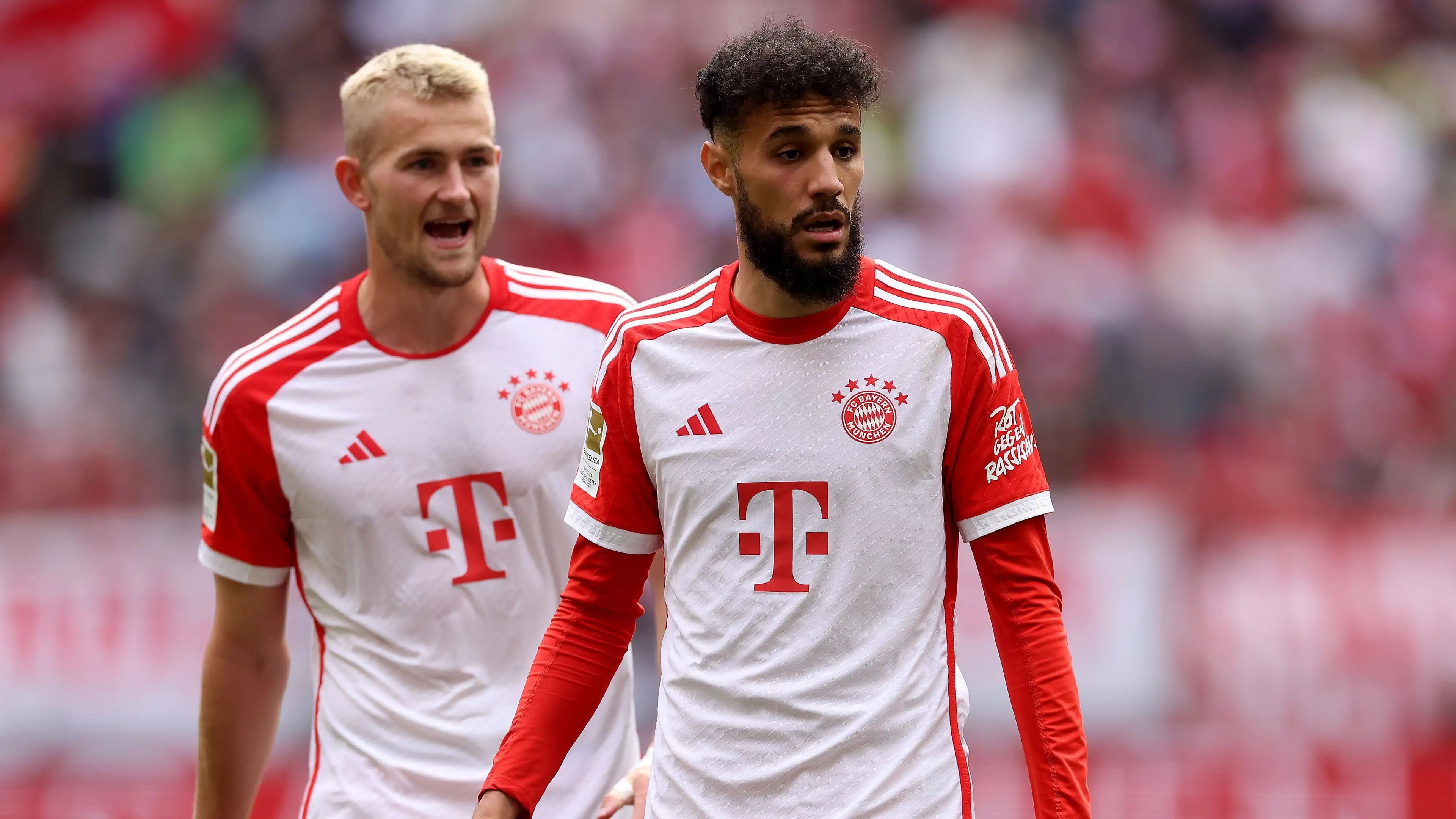 DUO DARI BAYERN: Matthijs De Ligt dan Noussair Mazraoui siap membela Manchester United.