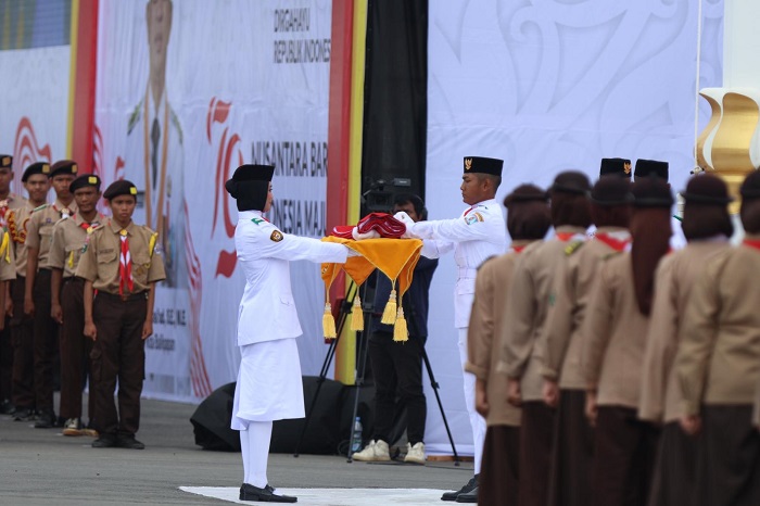 Peserta upacara HUT ke-79 RI yang bertugas ikut tumbang karena jadwal kegiatan padat, Sabtu (17/8).