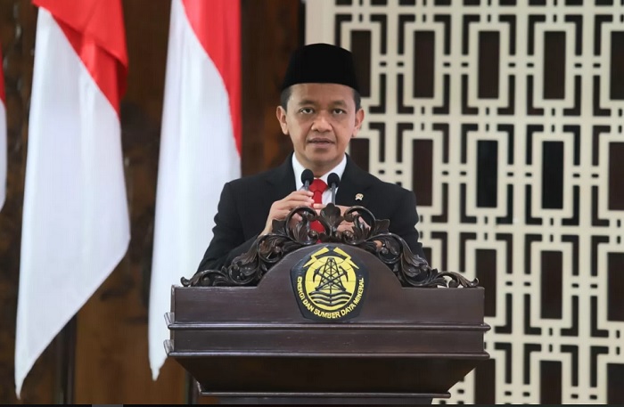 Di tengah pengangkatan Bahlil Lahadalia, perhatian publik juga tertuju pada gaji dan tunjangan yang akan diterimanya sebagai Menteri ESDM.