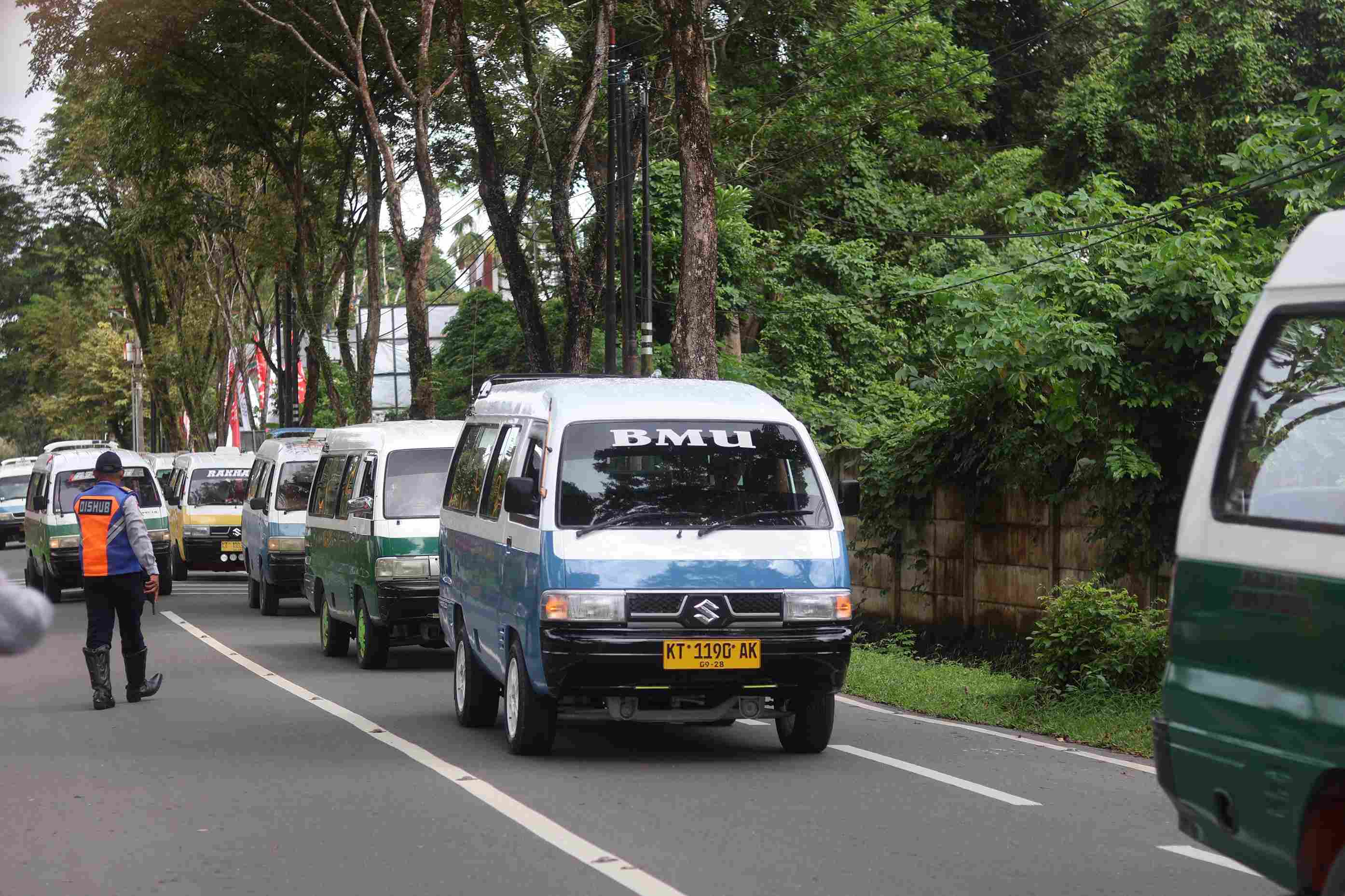 BAKAL UJI COBA: Dishub Balikpapan telah mengatur rute angkot yang bakal beroperasi sebagai feeder. (Foto: Anggi/KP)