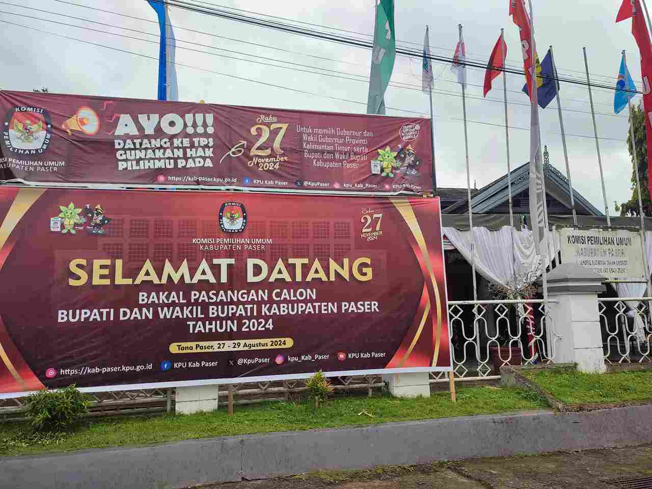 MASIH SEPI: Suasana di KPU Paser hari pertama pendaftaran Pilkada Paser 2024, Selasa (27/8) pagi. (Foto: Najib/KP)