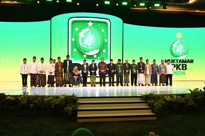 PKB akan menempuh jalur hukum bagi yang merencanakan muktamar tandingan.