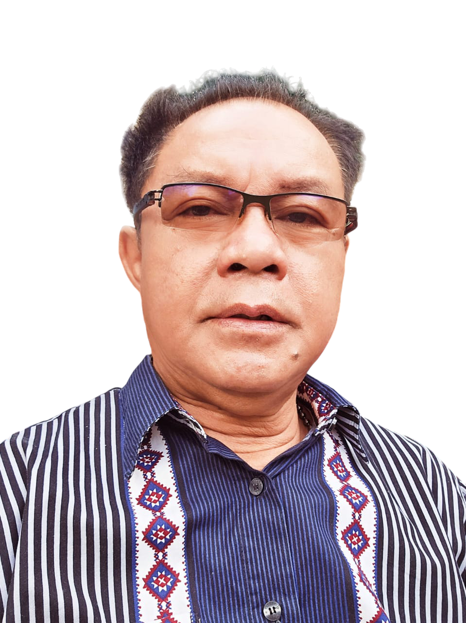 ANALISA: Pengamat politik Yahya Marthan ungkap analisanya terkait peluang tiga paslon cakada pada Pilkada Kubar tahun 2024. (FOTO: IST)