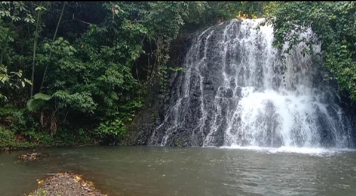 JANTUR DORA: Destinasi wisata Jantur Dora surga tersembunyi dari Sendawar. (FOTO: SUNARDI/KP)