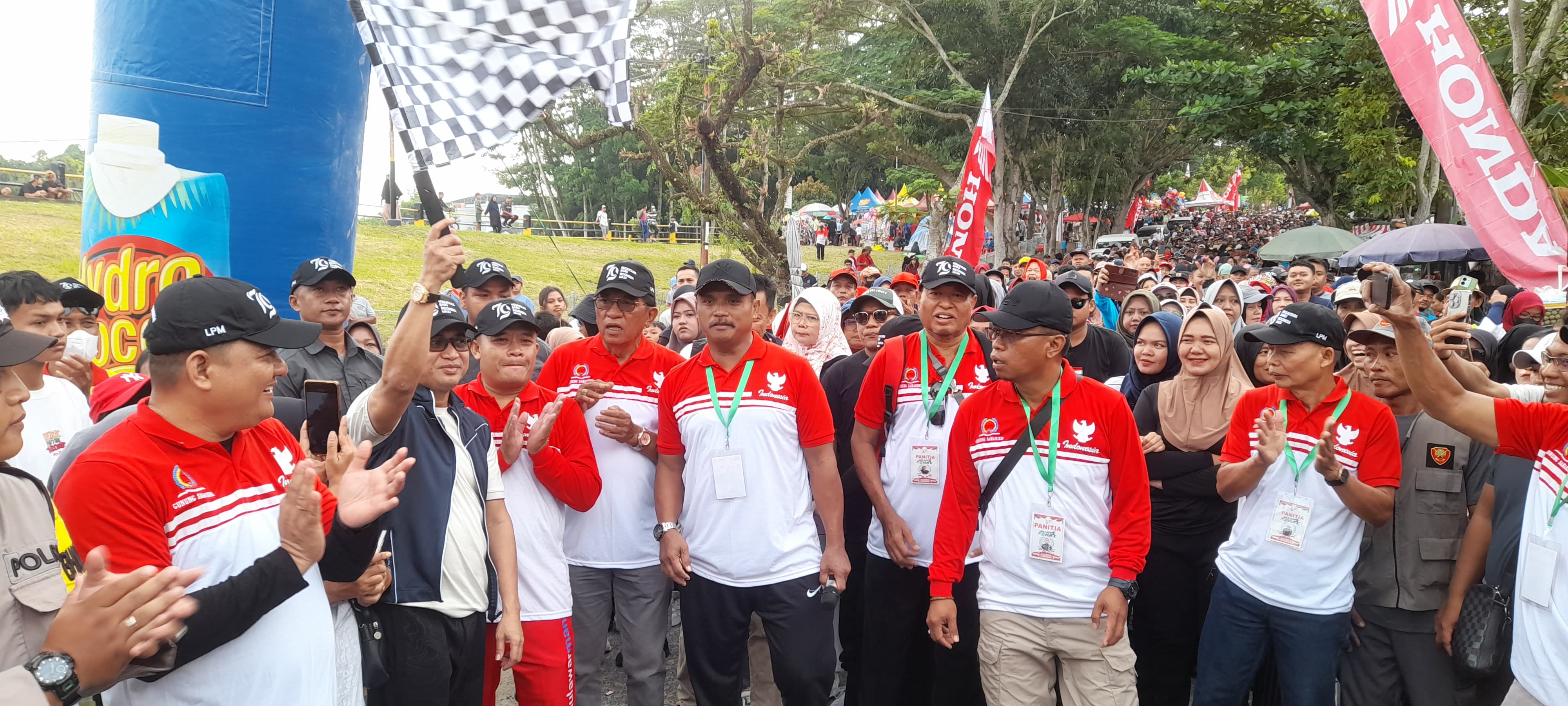 DILEPAS: Wali Kota Balikpapan Rahmad Mas