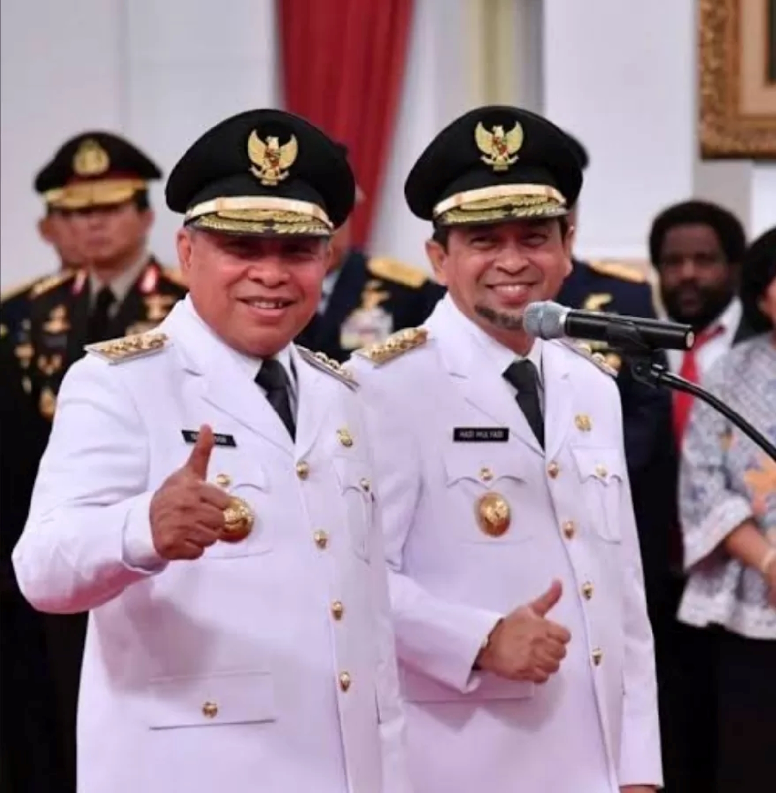 Bapaslon Isran Noor dan Hadi Mulyadi.