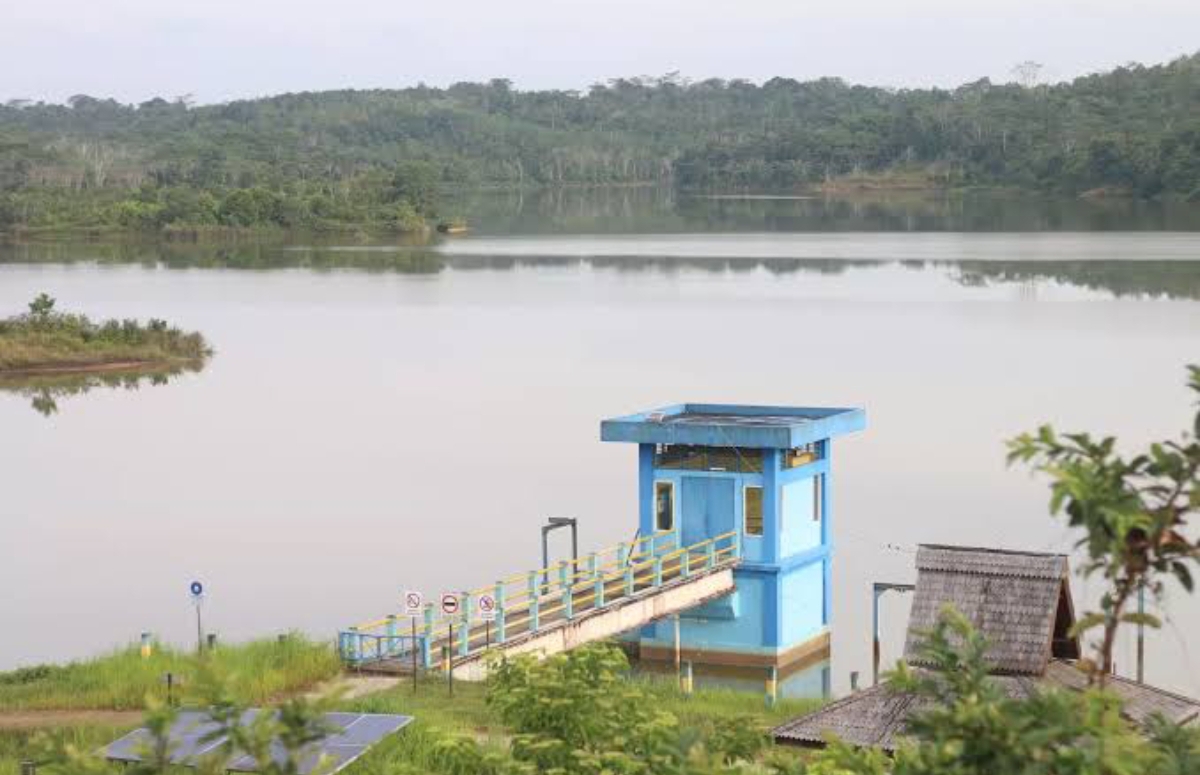 TAMBAH KAPASITAS: Keberadaan Waduk Manggar masih diandalkan untuk mengatasi krisis air bersih di Balikpapan. (FOTO: DOK/KP)