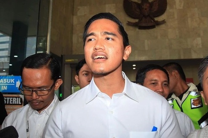 Kaesang Pangarep telah memberikan klarifikasi mengenai penggunaan jet pribadi tersebut saat berkunjung ke Gedung KPK pada Selasa, (17/9/2024).