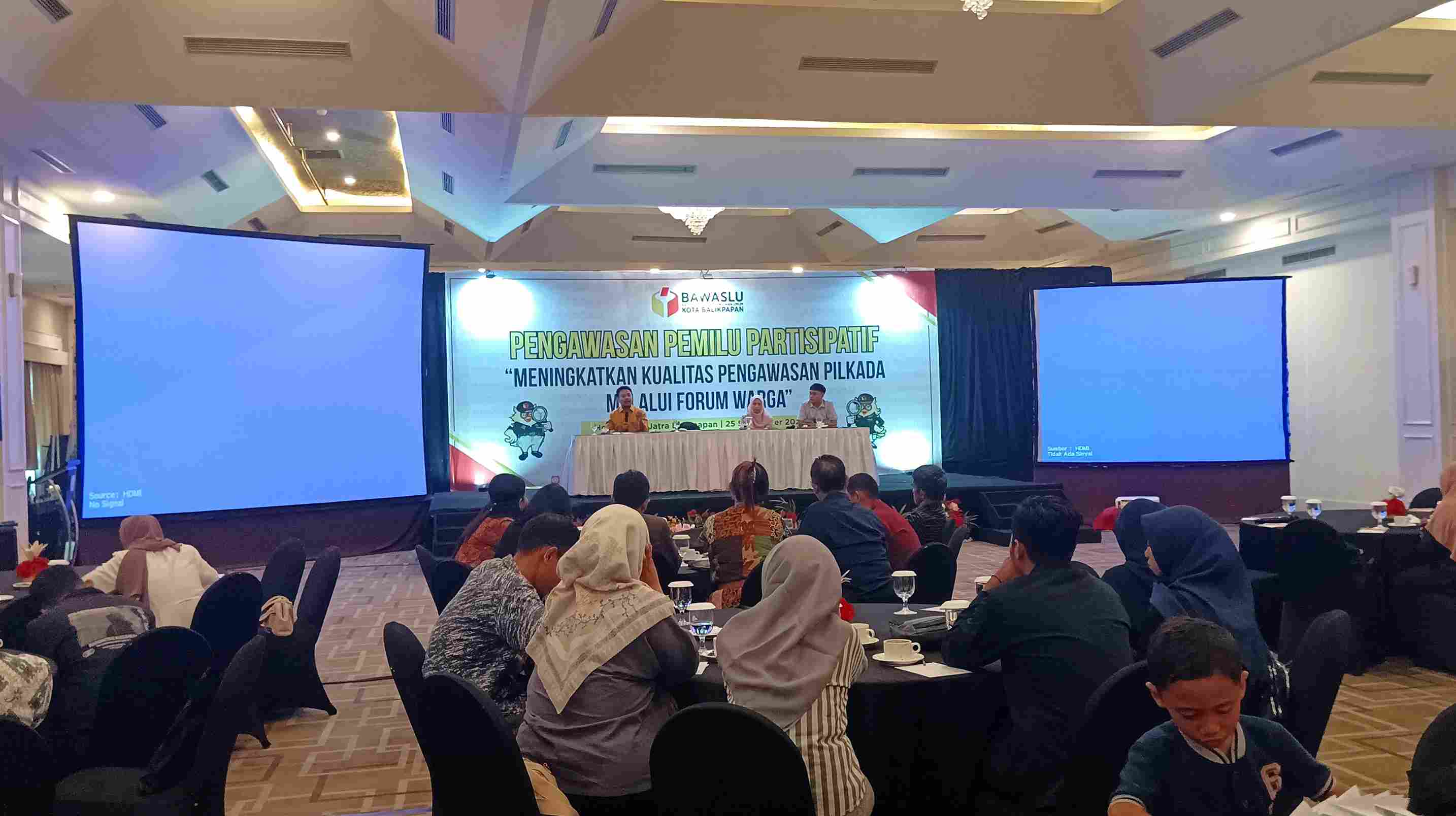 Bawaslu Balikpapan melaksanakan peningkatan pemahaman dalam pengawasn partisipasi di Pilkada Balikpapan. (Foto: Syahrul/KP)