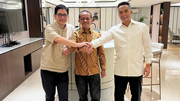 Arsjad Rasjid, Anindya Bakrie, dan Bahlil Lahadalia bahas pentingnya gotong royong dalam Kadin untuk menghadapi tantangan ekonomi dan mendorong pembangunan berkelanjutan.
