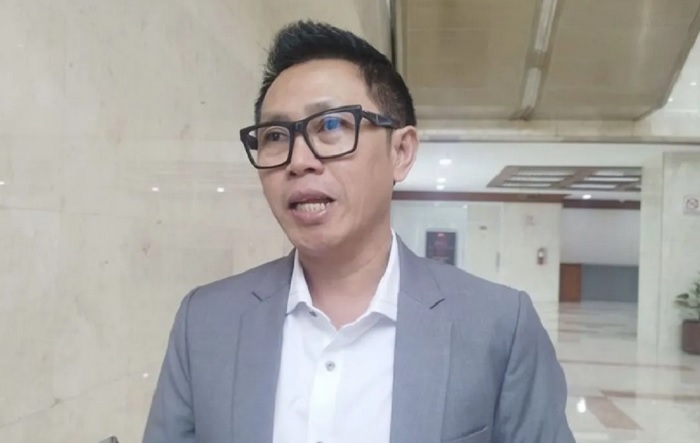 Eko Patrio ditunjuk sebagai Sekjen PAN oleh Zulkifli Hasan usai sukses membawa PAN DKI Jakarta meraih tiga kursi DPR RI.